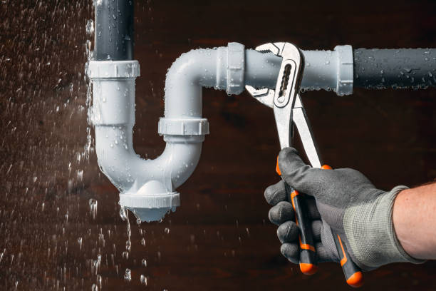 Professional Drain Cleaning technician working in Bruin, PA